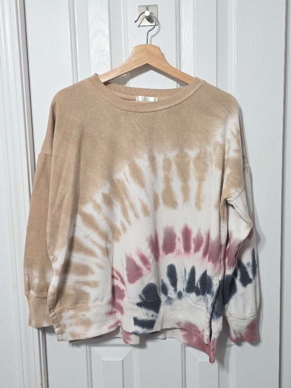 Women's Tie Dye Sweatshirt, Large